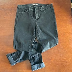 Black Uniqlo skinny jeans. Size 29x33